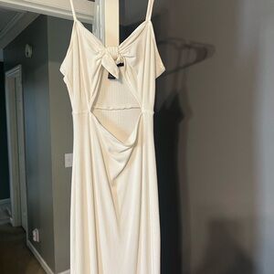 Elegant White Spaghetti Strap Dress
